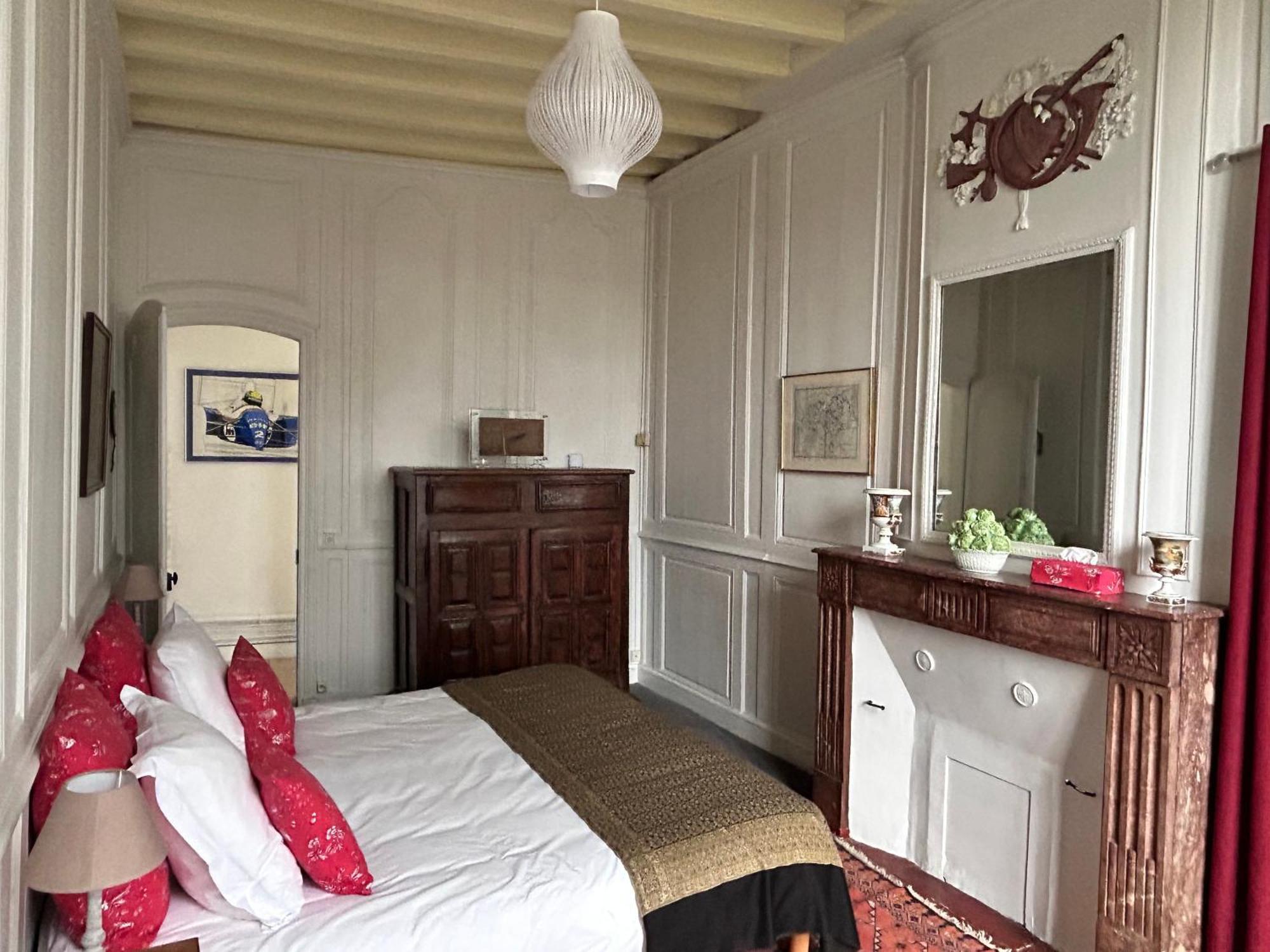 Demeure Jousset Des Berries Apartment เลอม็องส์ ภายนอก รูปภาพ